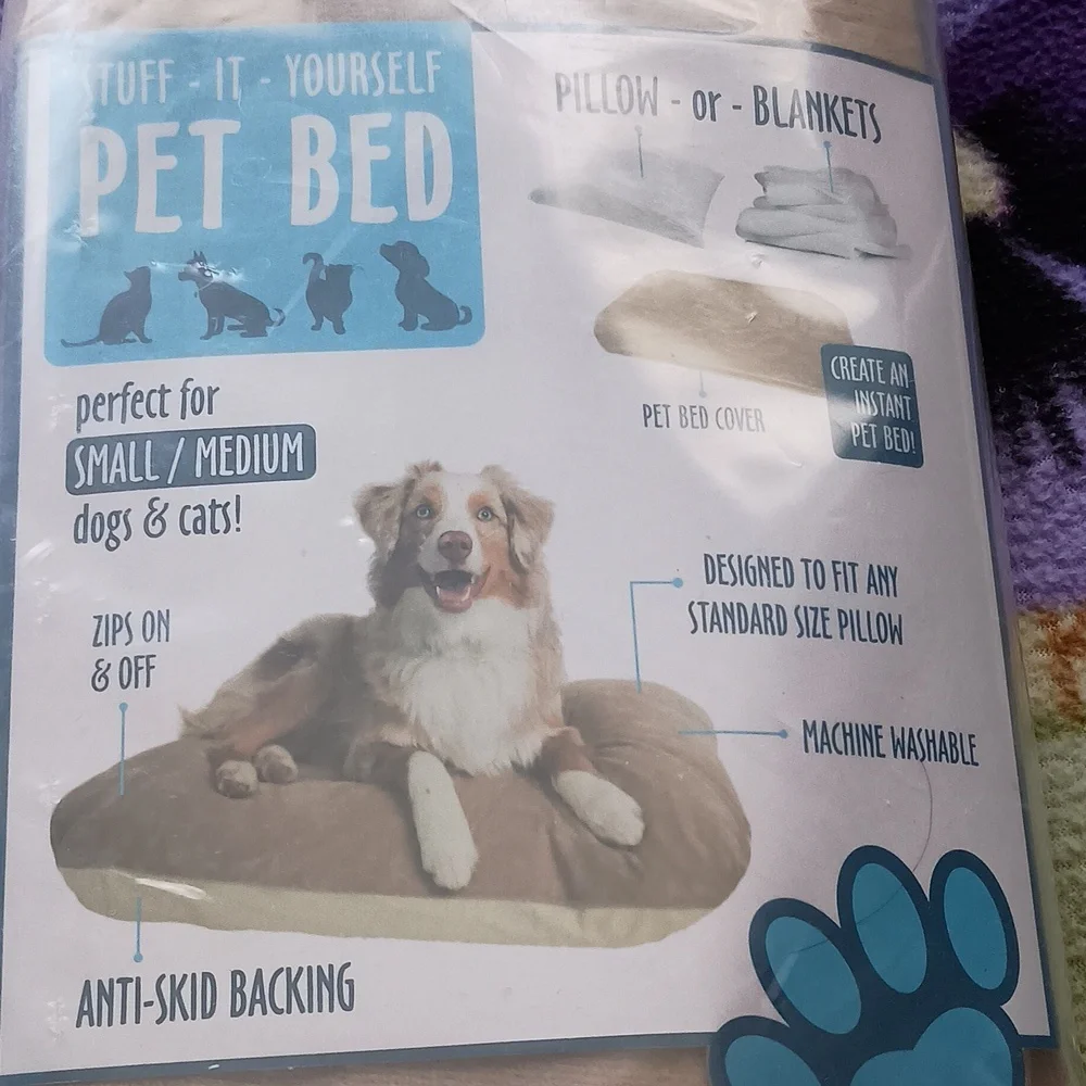 Stuff-It-Yourself pet bed cover, color tan. Fits standard size pillows.